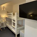 לינה וארוחת בוקר Gaestehaus Elzblick רוסט