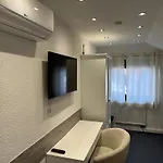Gaestehaus Elzblick רוסט