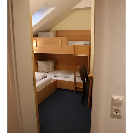 Bed & Breakfast Gaestehaus Elzblick 3*