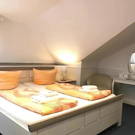 Gaestehaus Elzblick Bed & Breakfast Rust