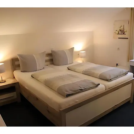 Gaestehaus Elzblick 3*