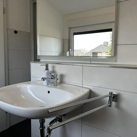 Gaestehaus Elzblick Bed & Breakfast