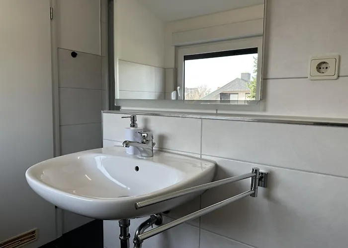 Gaestehaus Elzblick Bed & Breakfast