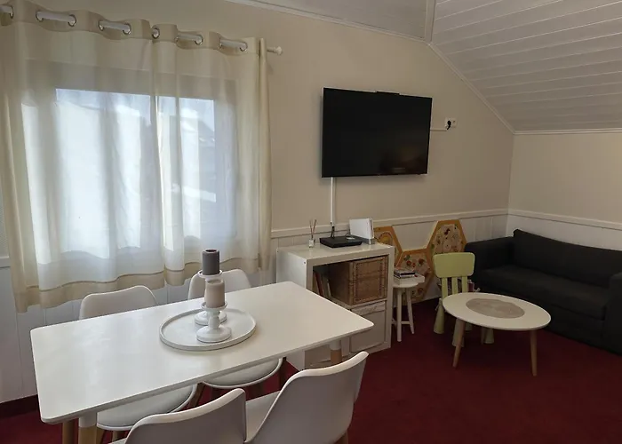 Gaestehaus Elzblick Bed & Breakfast