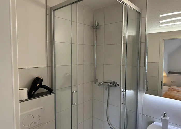 Gaestehaus Elzblick Bed & Breakfast